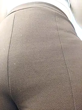 Amira Milker online show from 03-12-25, 01:30