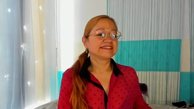 Snapshot of anthonela_mature_ chatting on 07-15-26, 04:23 anthonela mature online show from 07-15-26, 04:23