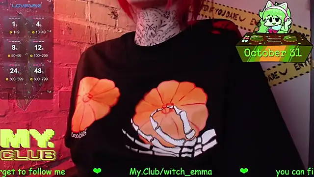 Witch Emma online show from 10-31-25, 10:27