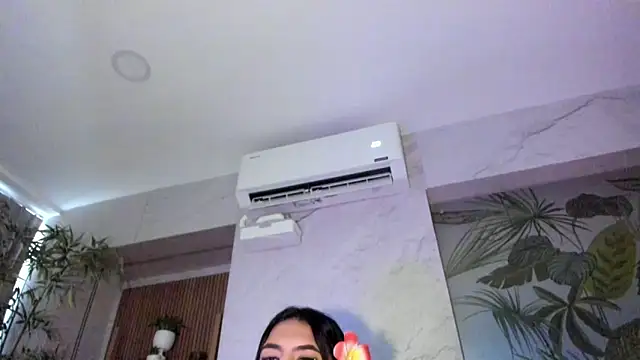 Snapshot of AntonellaRossi chatting on 05-29-26, 08:07 AntonellaRossi online show from 05-29-26, 08:07
