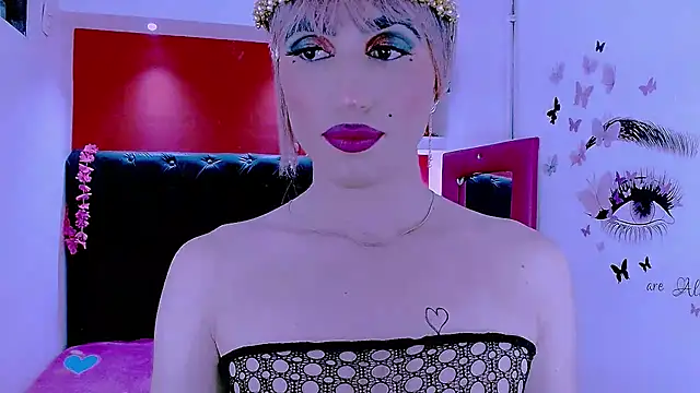 priscilahotker online show from 03-23-25, 08:37