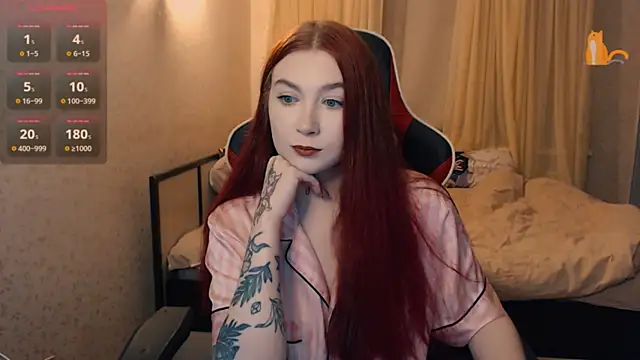 Snapshot of Cute_lina chatting on 01-14-25, 08:59 Cute lina online show from 01-14-25, 08:59