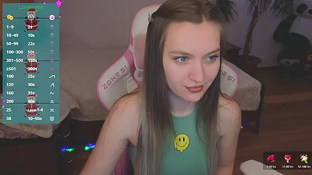 Snapshot of CyrilaPuff chatting on 12-16-24, 08:52 CyrilaPuff online show from 12-16-24, 08:52