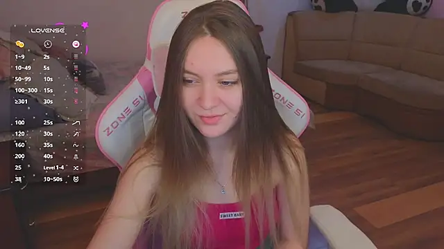 Snapshot of CyrilaPuff chatting on 01-20-25, 04:10 CyrilaPuff online show from 01-20-25, 04:10