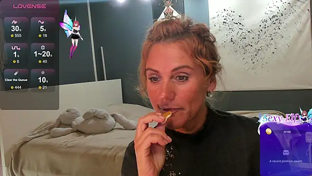 Snapshot of Agata_Kriste7 chatting on 07-04-26, 10:49 Agata Kriste7 online show from 07-04-26, 10:49