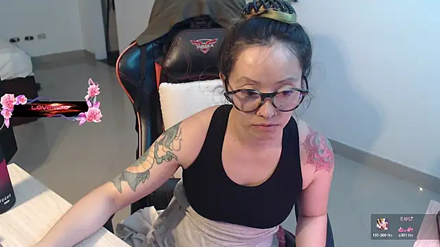 pink-2022 online show from 06-10-26, 08:41
