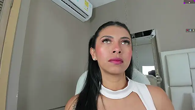 Snapshot of _BunnyNaugthy chatting on 02-10-25, 11:57 BunnyNaugthy online show from 02-10-25, 11:57