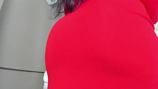 Snapshot of _BunnyNaugthy chatting on 11-04-25, 12:04 BunnyNaugthy online show from 11-04-25, 12:04