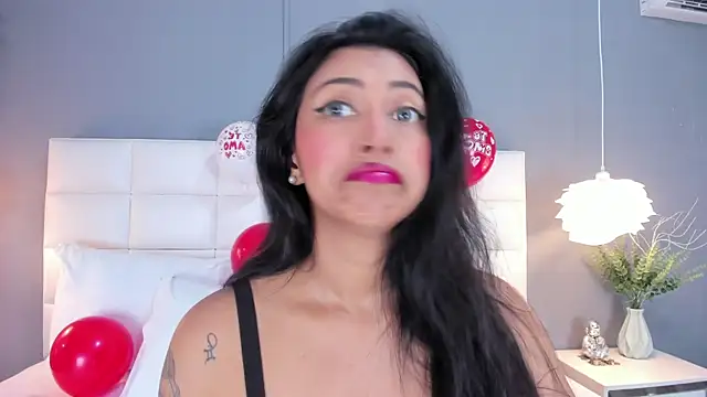 Snapshot of _BunnyNaugthy chatting on 02-14-26, 05:21 BunnyNaugthy online show from 02-14-26, 05:21