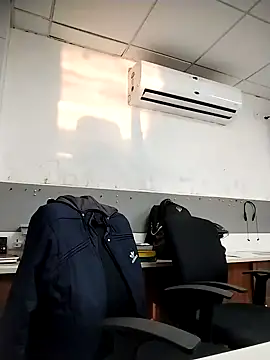 Desi Londa 143 online show from 01-19-26, 11:25