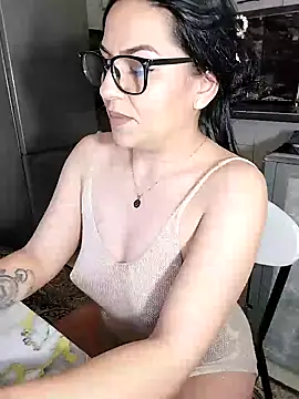 hot-babygirl online show from 03-04-25, 09:54