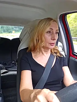 Snapshot of HotLana69 chatting on 09-18-25, 11:45 HotLana69 online show from 09-18-25, 11:45