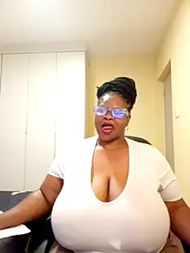 sweetnoziexx online show from 02-26-25, 11:52