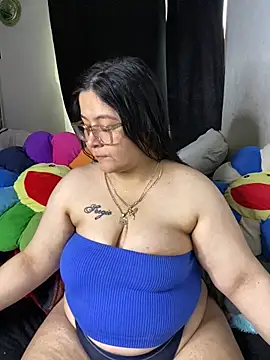 MsConejitaa online show from 05-18-26, 03:51