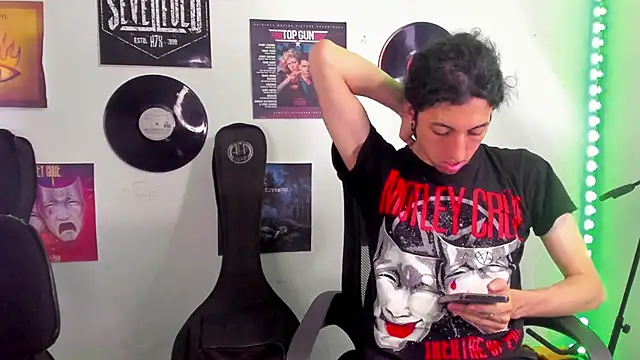 shelby  hotshoww online show from 01-30-25, 12:16