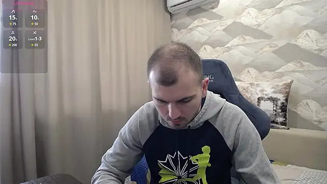 Snapshot of SerzhKorol1 chatting on 04-28-26, 07:57 SerzhKorol1 online show from 04-28-26, 07:57