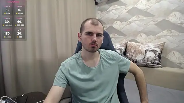 Snapshot of SerzhKorol1 chatting on 05-31-26, 07:48 SerzhKorol1 online show from 05-31-26, 07:48
