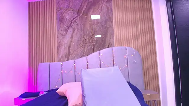 arletmss online show from 12-16-25, 03:11