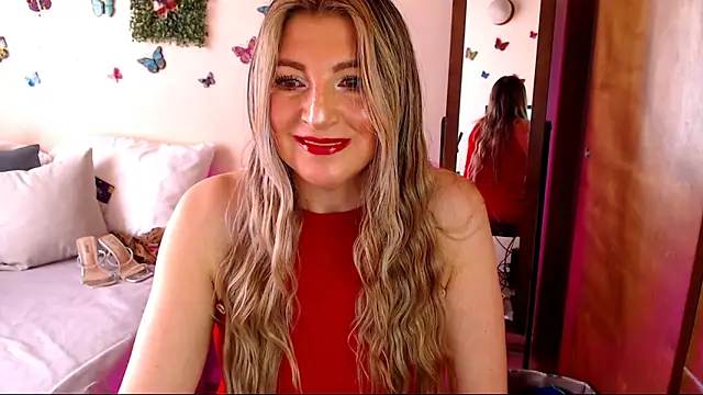 Snapshot of Jolie-Mature chatting on 05-10-26, 04:56 Jolie-Mature online show from 05-10-26, 04:56