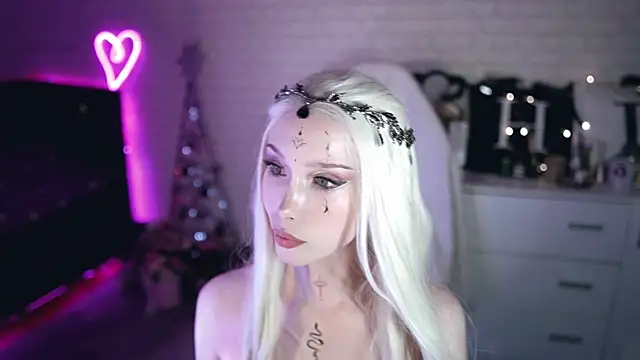  Uindi  online show from 02-06-25, 08:23