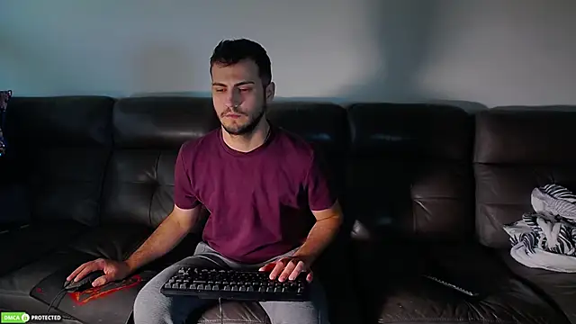 Snapshot of CrazyDom1 chatting on 10-25-25, 12:56 CrazyDom1 online show from 10-25-25, 12:56