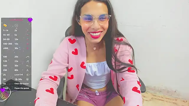 Kim Wexler online show from 12-01-25, 03:22