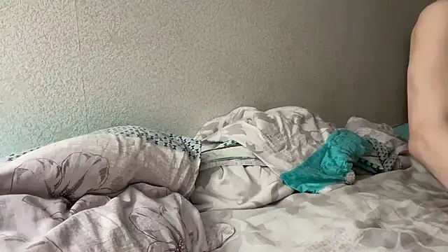 Snapshot of Lamonteik chatting on 03-18-25, 09:21 Lamonteik online show from 03-18-25, 09:21