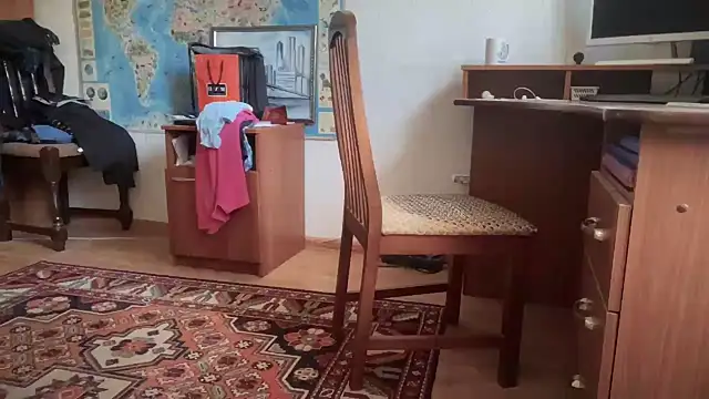 Snapshot of Lamonteik chatting on 09-19-25, 08:38 Lamonteik online show from 09-19-25, 08:38