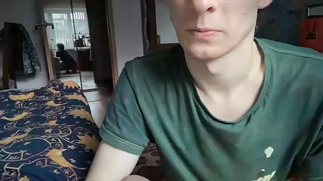Snapshot of Lamonteik chatting on 04-25-26, 02:14 Lamonteik online show from 04-25-26, 02:14