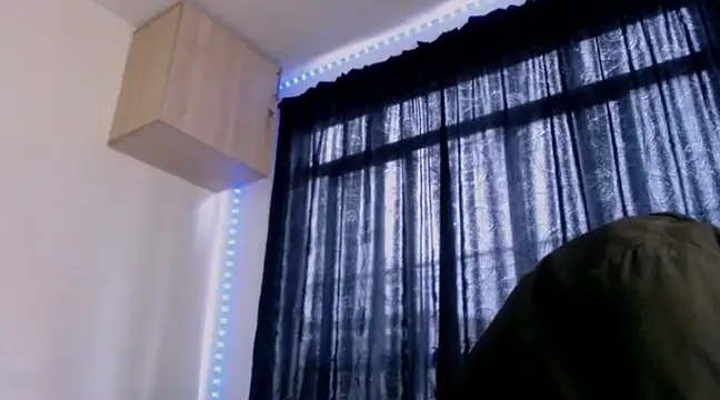 Snapshot of Samuel_Suarez chatting on 12-05-24, 12:33 Samuel Suarez online show from 12-05-24, 12:33