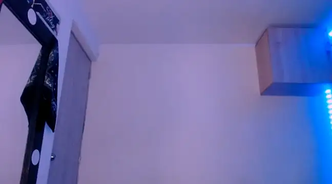 Snapshot of Samuel_Suarez chatting on 02-06-25, 09:17 Samuel Suarez online show from 02-06-25, 09:17