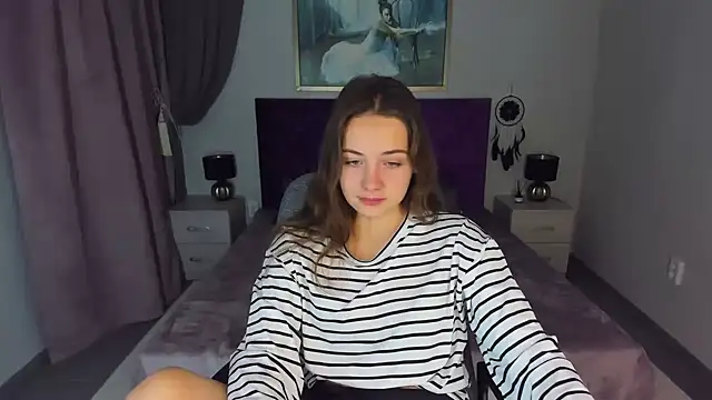 KristinaLoison online show from 12-17-24, 10:22