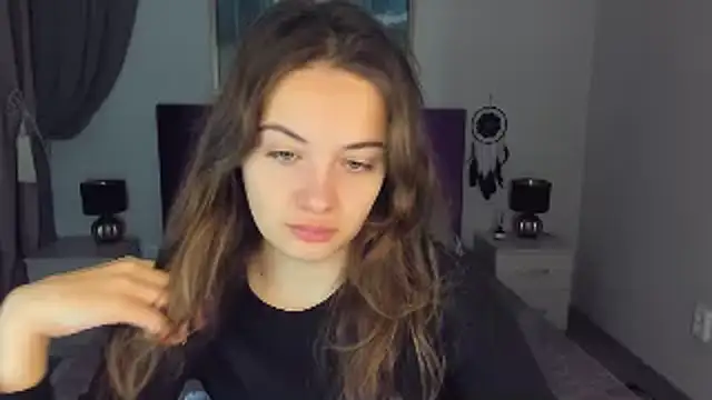 KristinaLoison online show from 12-23-24, 11:25