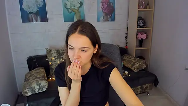 KristinaLoison online show from 01-27-25, 02:24