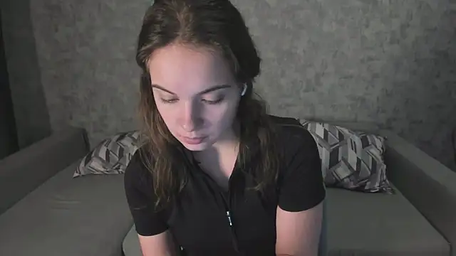 Snapshot of KristinaLoison chatting on 02-03-26, 02:11 KristinaLoison online show from 02-03-26, 02:11