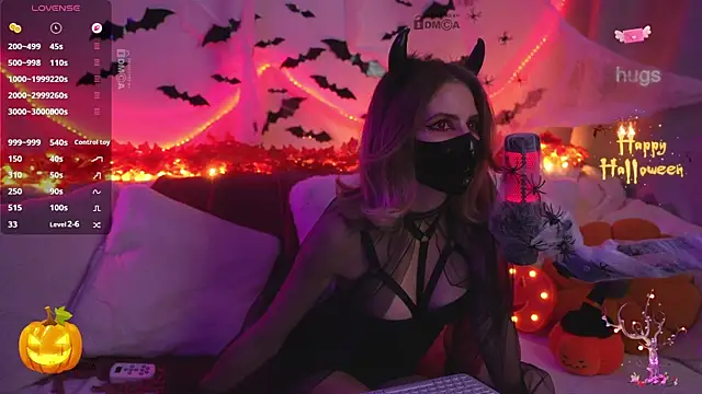 Snapshot of AlisaRogs chatting on 10-31-25, 07:37 AlisaRogs online show from 10-31-25, 07:37