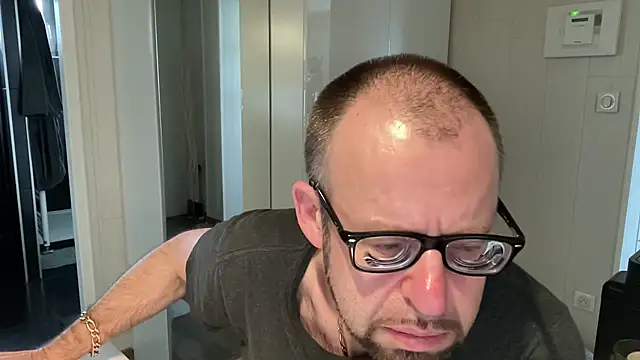 FABIOGLASSES online show from 06-11-26, 06:06