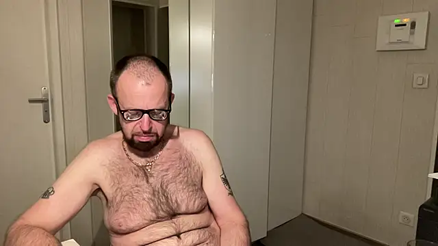 FABIOGLASSES online show from 07-30-26, 10:53