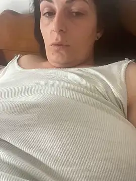 Snapshot of Mary_Hot_ chatting on 09-24-25, 01:47 Mary Hot online show from 09-24-25, 01:47