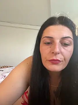 Snapshot of Mary_Hot_ chatting on 10-30-25, 01:56 Mary Hot online show from 10-30-25, 01:56