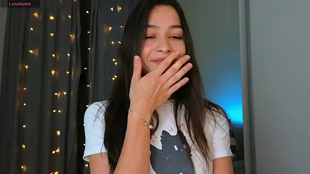 mo1ly online show from 01-01-25, 03:02