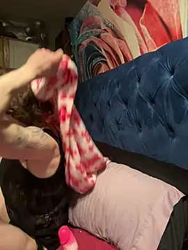 Snapshot of AshtonChicken chatting on 02-17-26, 07:27 AshtonChicken online show from 02-17-26, 07:27