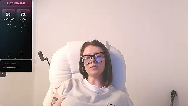 Snapshot of Arya_starrk chatting on 12-02-24, 05:37 Arya starrk online show from 12-02-24, 05:37