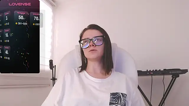 Snapshot of Arya_starrk chatting on 12-28-24, 04:09 Arya starrk online show from 12-28-24, 04:09