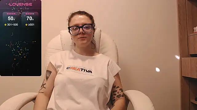 Snapshot of Arya_starrk chatting on 01-20-25, 01:32 Arya starrk online show from 01-20-25, 01:32