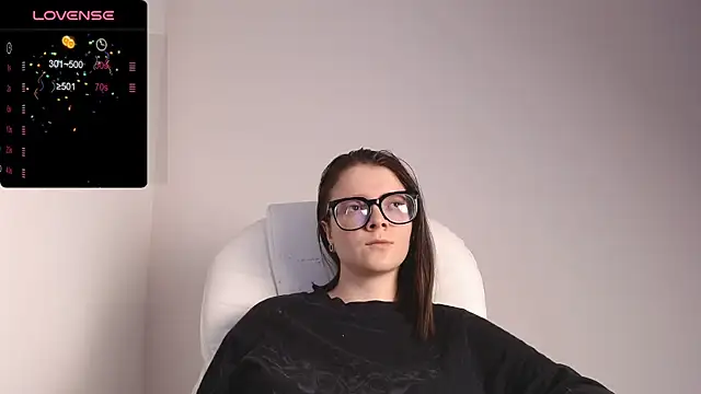 Snapshot of Arya_starrk chatting on 02-03-25, 03:27 Arya starrk online show from 02-03-25, 03:27