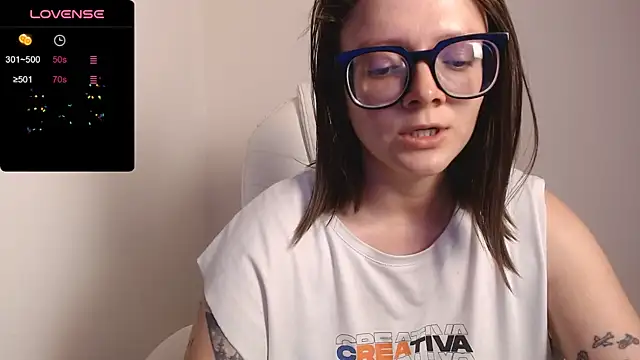 Snapshot of Arya_starrk chatting on 02-06-25, 04:47 Arya starrk online show from 02-06-25, 04:47