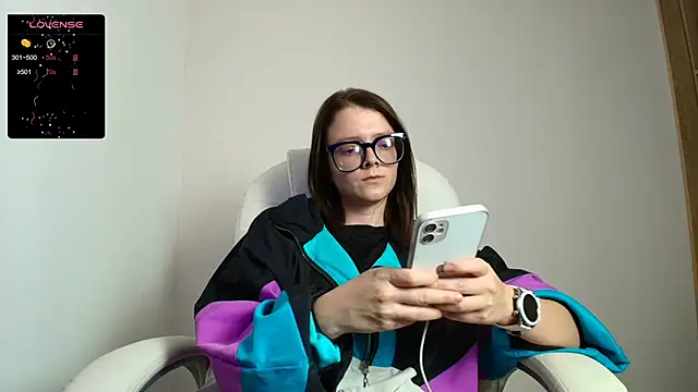 Snapshot of Arya_starrk chatting on 02-07-25, 02:40 Arya starrk online show from 02-07-25, 02:40