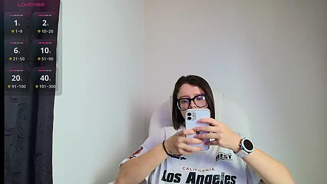 Snapshot of Arya_starrk chatting on 03-20-25, 02:53 Arya starrk online show from 03-20-25, 02:53