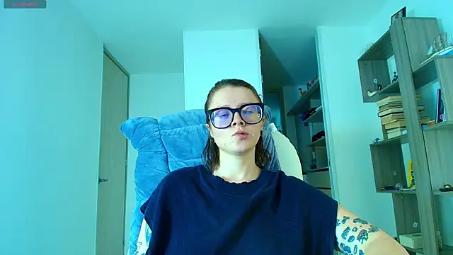 Snapshot of Arya_starrk chatting on 09-18-25, 01:57 Arya starrk online show from 09-18-25, 01:57